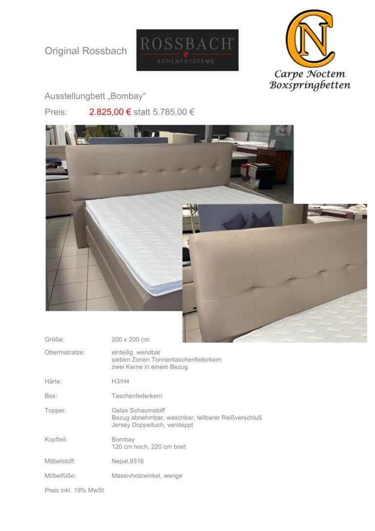 Ein beiges Boxspringbett mit gestepptem Kopfteil steht in einem hellen Ausstellungsraum